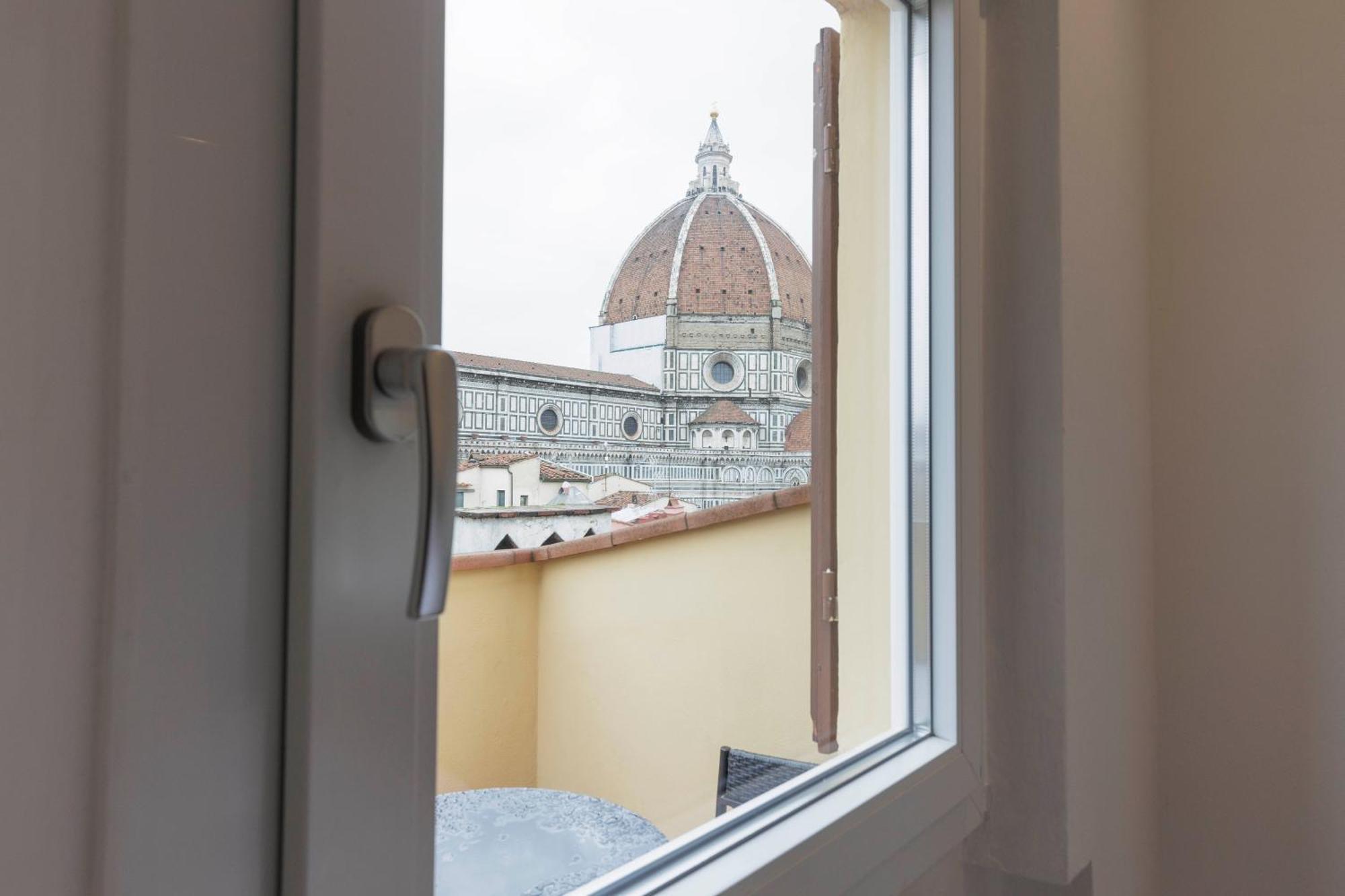 Duomo View Apartment Florens Exteriör bild